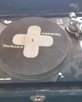 2 PIATTI DISCO TECHNIC