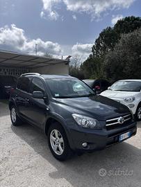 Toyota RAV 4 RAV4 2.2 D-4D 177 CV Luxury
