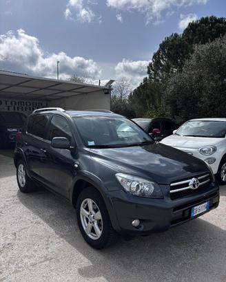 Toyota RAV 4 RAV4 2.2 D-4D 177 CV Luxury