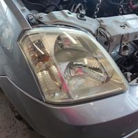 Proiettore destro OPEL MERIVA del 2004