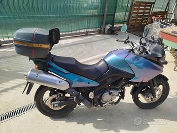 Suzuki V Strom DL 650 - 2005