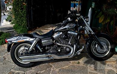 harley davinson Dyna  fat bob 1584 del 2008