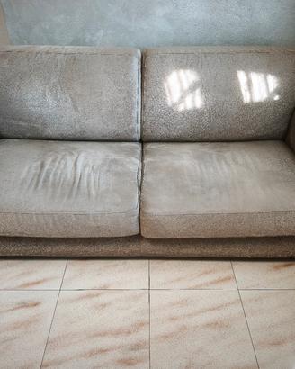divano letto 3 posti colore beige 
