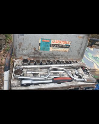 serie chiavi con valigetta originale 