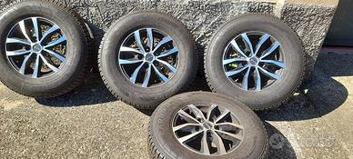 Cerchi Camper/Furgon lega 16" gomme Pirelli Winter