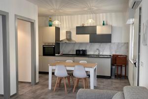 Trilocale moderno 6 posti letto