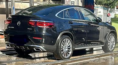 MERCEDES-BENZ GLC COUPÉ 220d 4MATIC PREMIUM PLUS –
