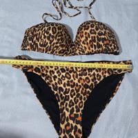 Completo costume bikini marca H&M leopardato
