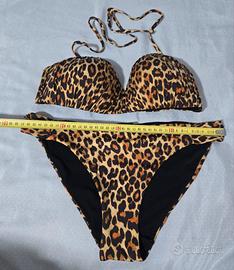 Completo costume bikini marca H&M leopardato