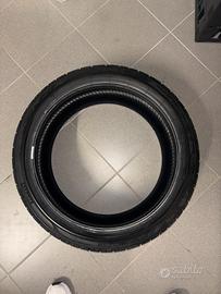 3 gomme 225/40 R18 92Y “Pirelli pz4” e “Fortune”