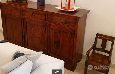 Mobili in legno massello