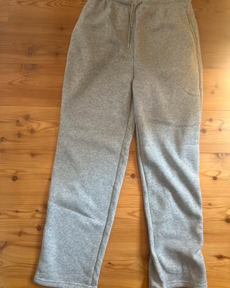 Pantaloni tuta grigi basic oversize / regular fit