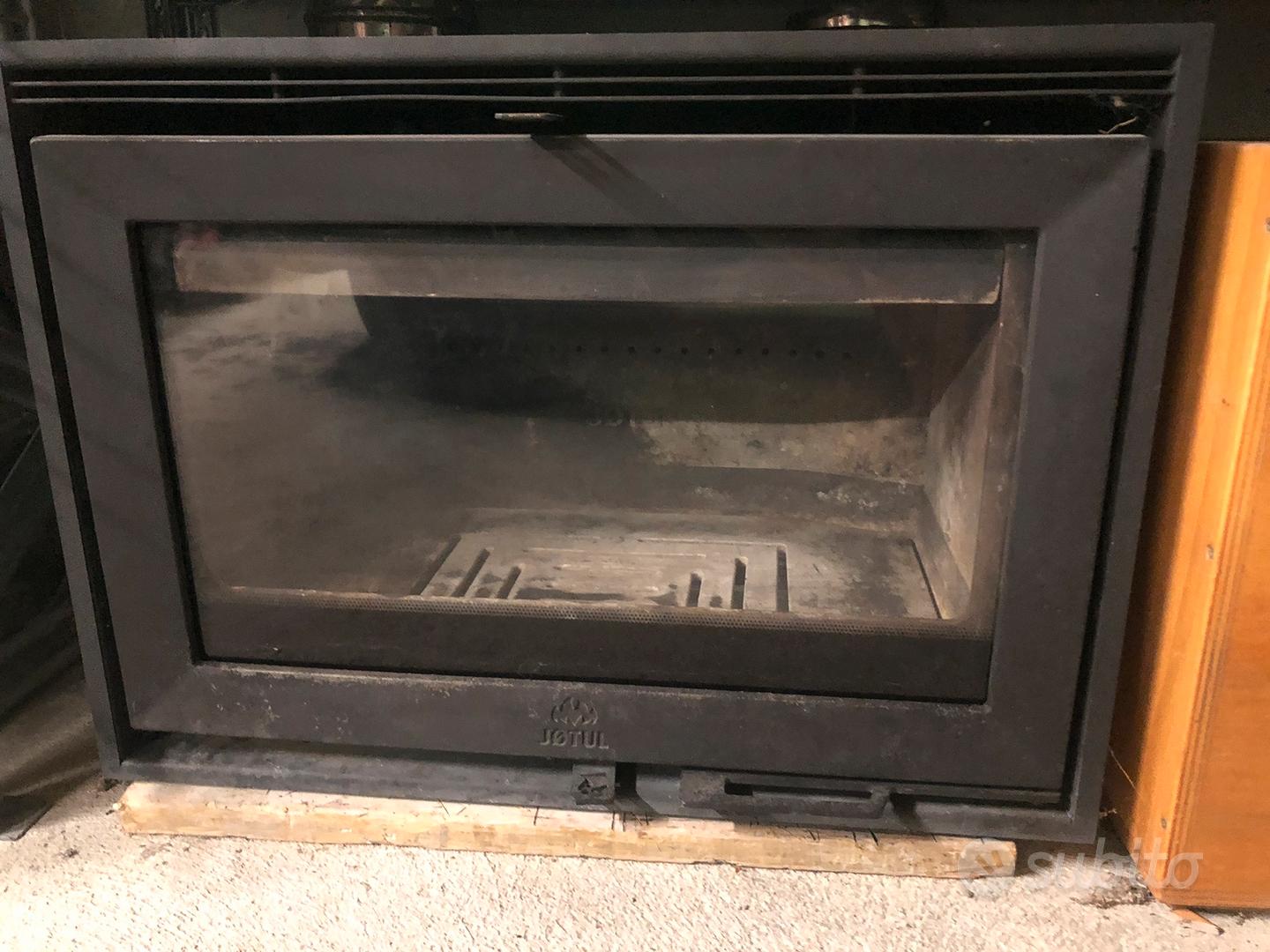 Inserto camino a legna jotul C24 - Elettrodomestici In vendita a Belluno
