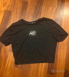 NIKE MAGLIETTA CORTA SLIM CROP AIR TEE BLACK