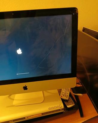 iMac pro 21,5 gb con vetro del monitor rotto 