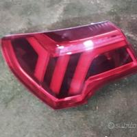 Stop fanale faro posteriore led audi q3 s.line