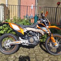 KTM 690 enduro R 