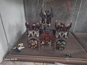 Lego Castle 7097  -  Troll's Mountain Fortress