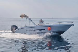 Manò Marine 22.50 FB Suzuki DF150 2020