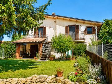 Casa indipendente di 60 m² con 3 locali a Narni