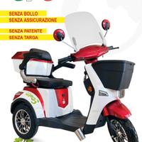 SCUTER elettrico a tre ruote 