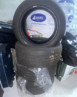 4 pneumatici Continental 235/50 R17 96W