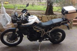 🏍️ Triumph Tiger 800 XC 2011