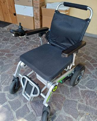  carrozzina elettrica x disabili 