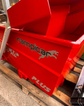 Cassone nuovo rampicar R100