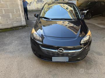 Opel corsa benzina