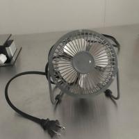 Mini ventilatore con presa americana