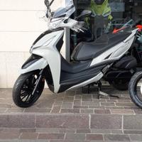 Kymco Agility 300i