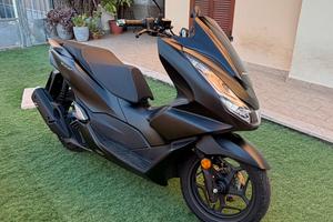 Honda pcx 125