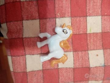 coppia di unicorni alati Kinder