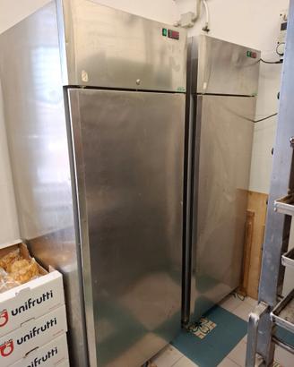 frigorifero armadiato 700lt +4°C