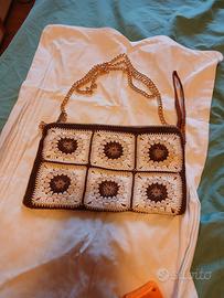 Borsetta artigianale a tracolla  donna