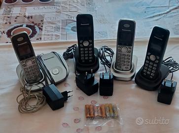 CORDLESS BASE PANASONIC  CON N. 4 TELEFONI