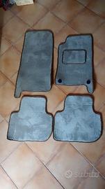 Tappetini Jaguar XJ6/XJ12 Moquette NUOVI RHD