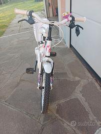Bici bimba misura 16 molto bella