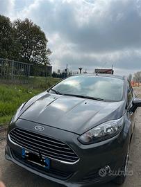 Ford fiesta 2015 benzina