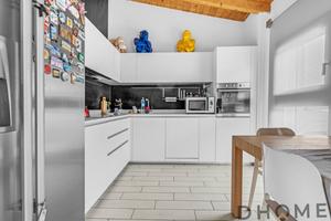 Trilocale con terrazzo e box doppio a Macherio