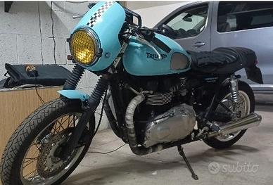 Triumph thruxton