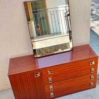bureau con specchio