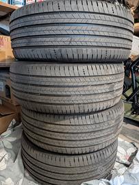 Treno gomme est Michelin e-primacy 225/45 R19 92V