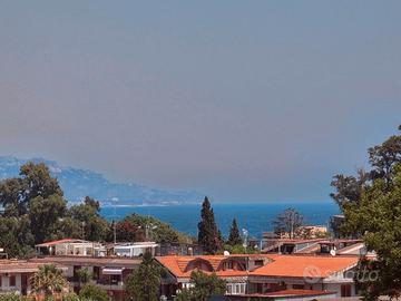 Eleganza, Comfort e Vista Mozzafiato - A 300 metri