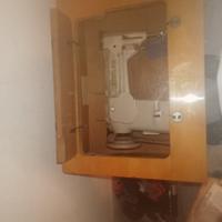 macchina da cucire chiudibile in legno