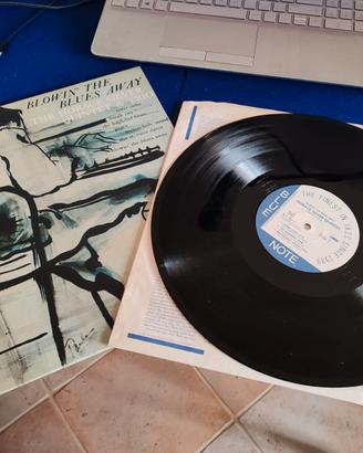 BLOWIN' THE BLUES AWAY - HORACE SILVER