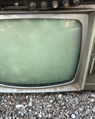 Televisore antico