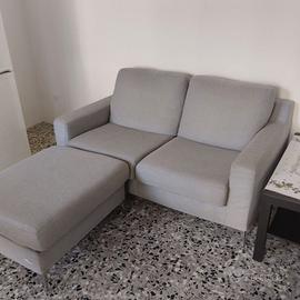 Divano PoltroneSofà a due posti con penisola