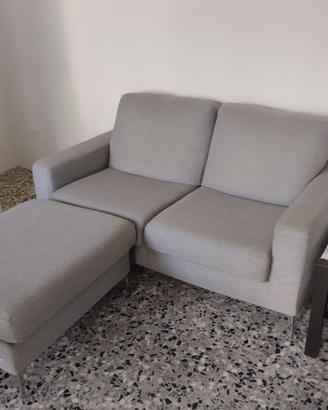 Divano PoltroneSofà a due posti con penisola